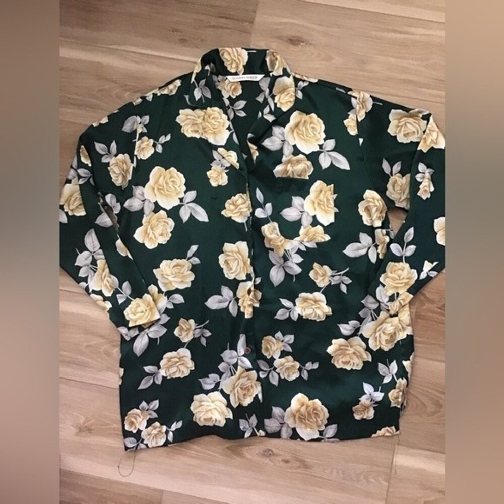 Victoria’s Secret Satin Floral Sleep Shirt L